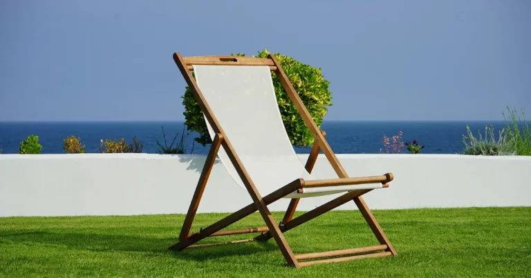 best beach chairs for elderly